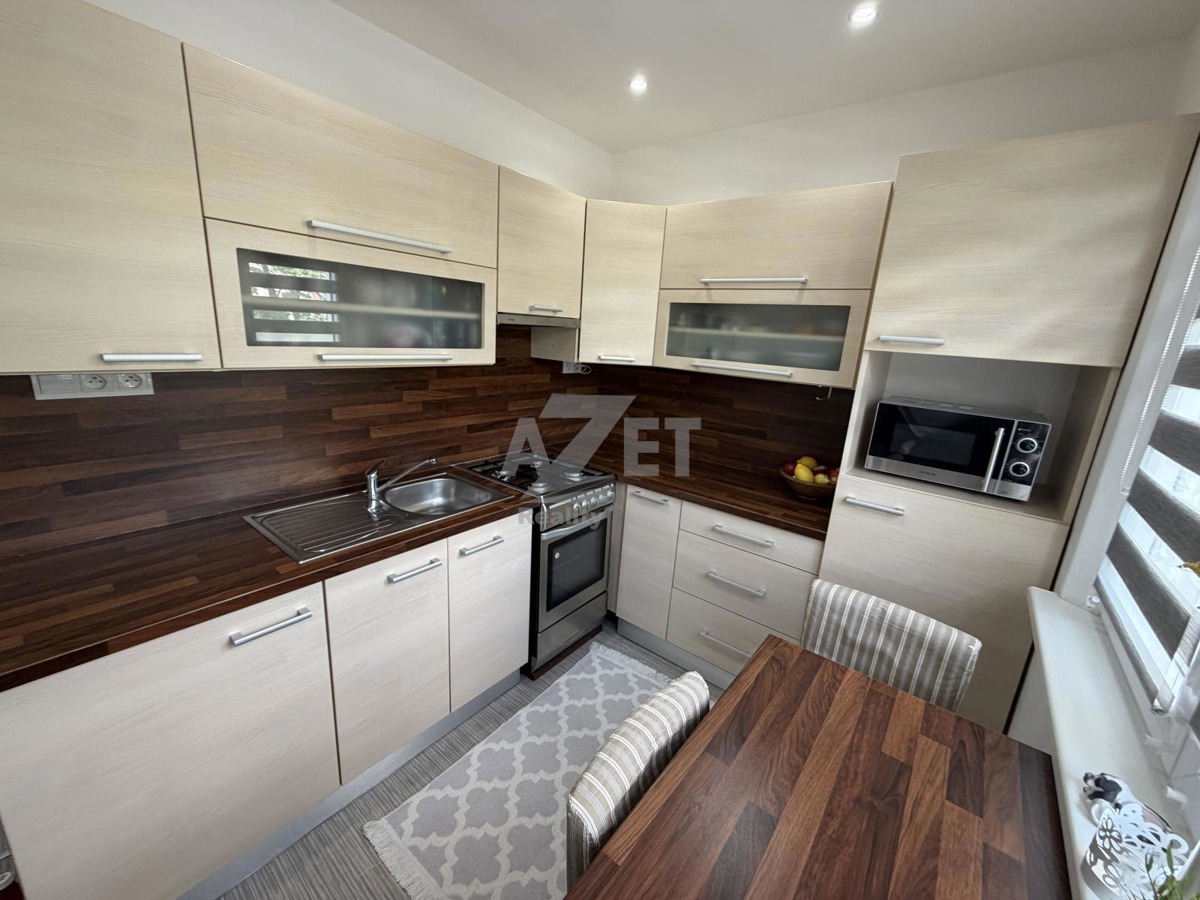 Fotografie 2 - Prodej bytu · 2+1 · 51 m²