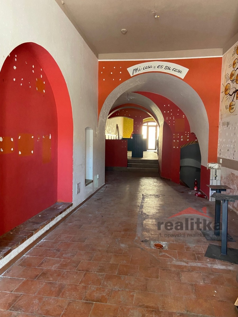 Photo 2 - Commercial property for rent · Restaurant · 180 m²