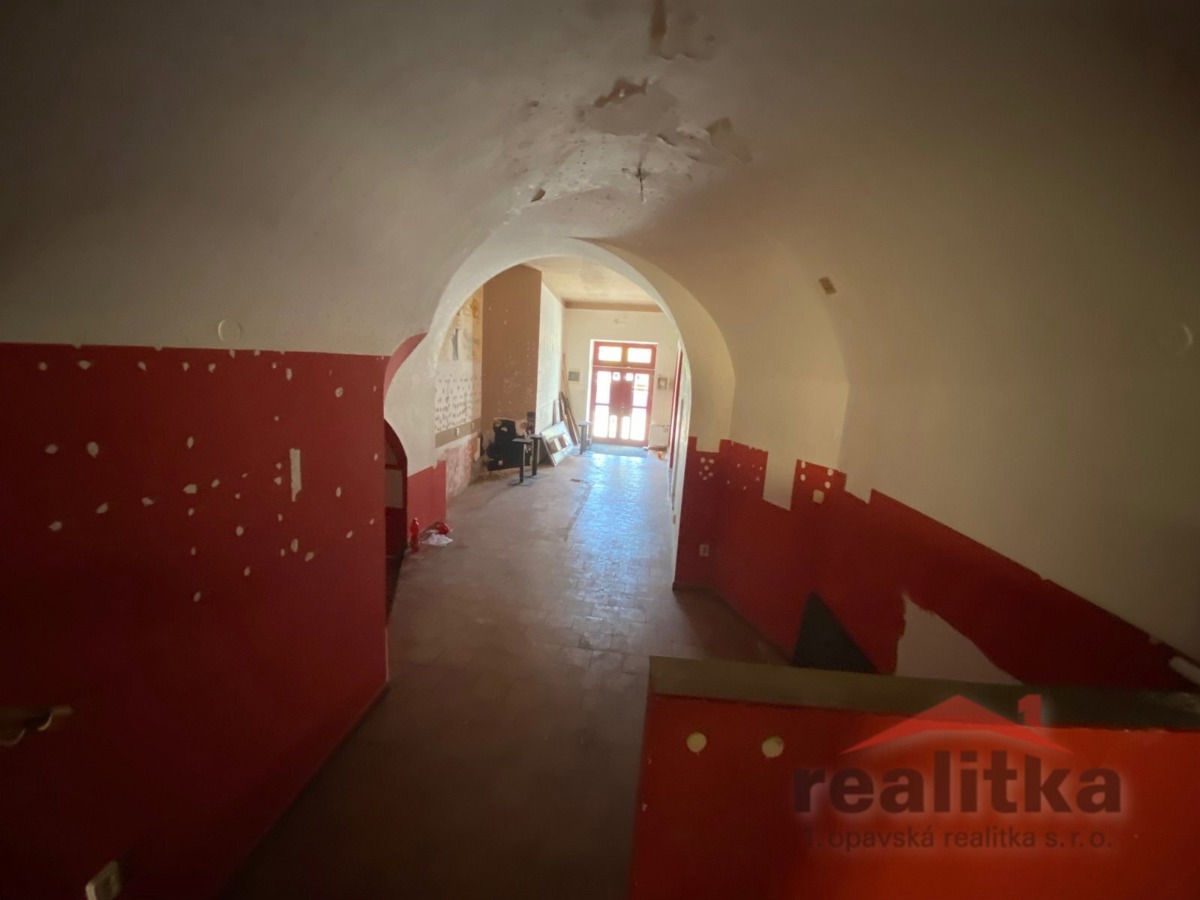 Photo 4 - Commercial property for rent · Restaurant · 180 m²