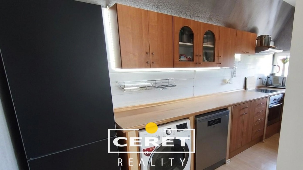 Фото 4 - Продажа дома · Семейный дом · 6 комнат
