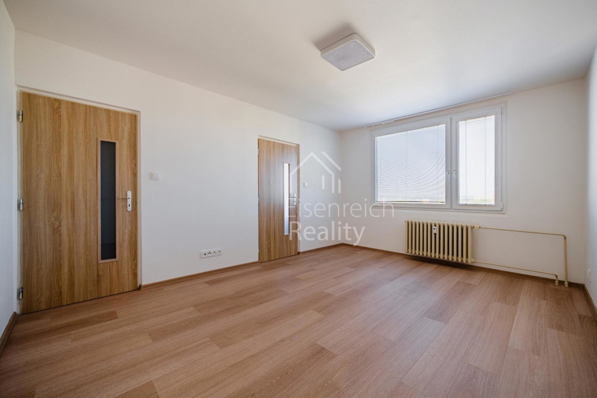Photo 3 - Apartment for sale · 2+1