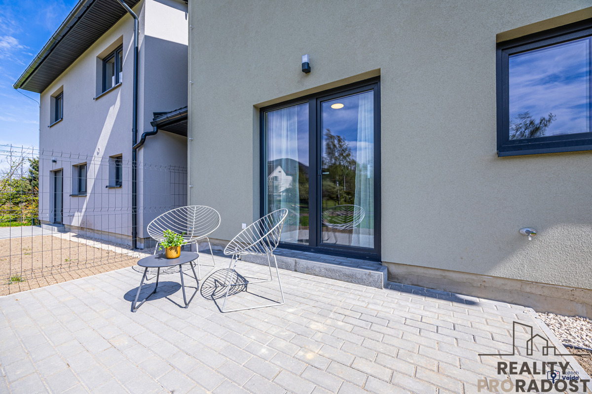 Фото 3 - Продаж будинку · Сімейний будинок · 98 m² · 4 кімнати