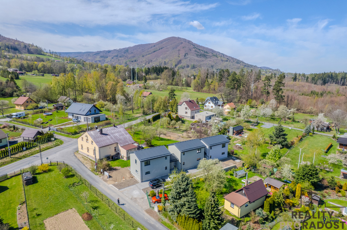 Фото 1 - Продаж будинку · Сімейний будинок · 98 m² · 4 кімнати