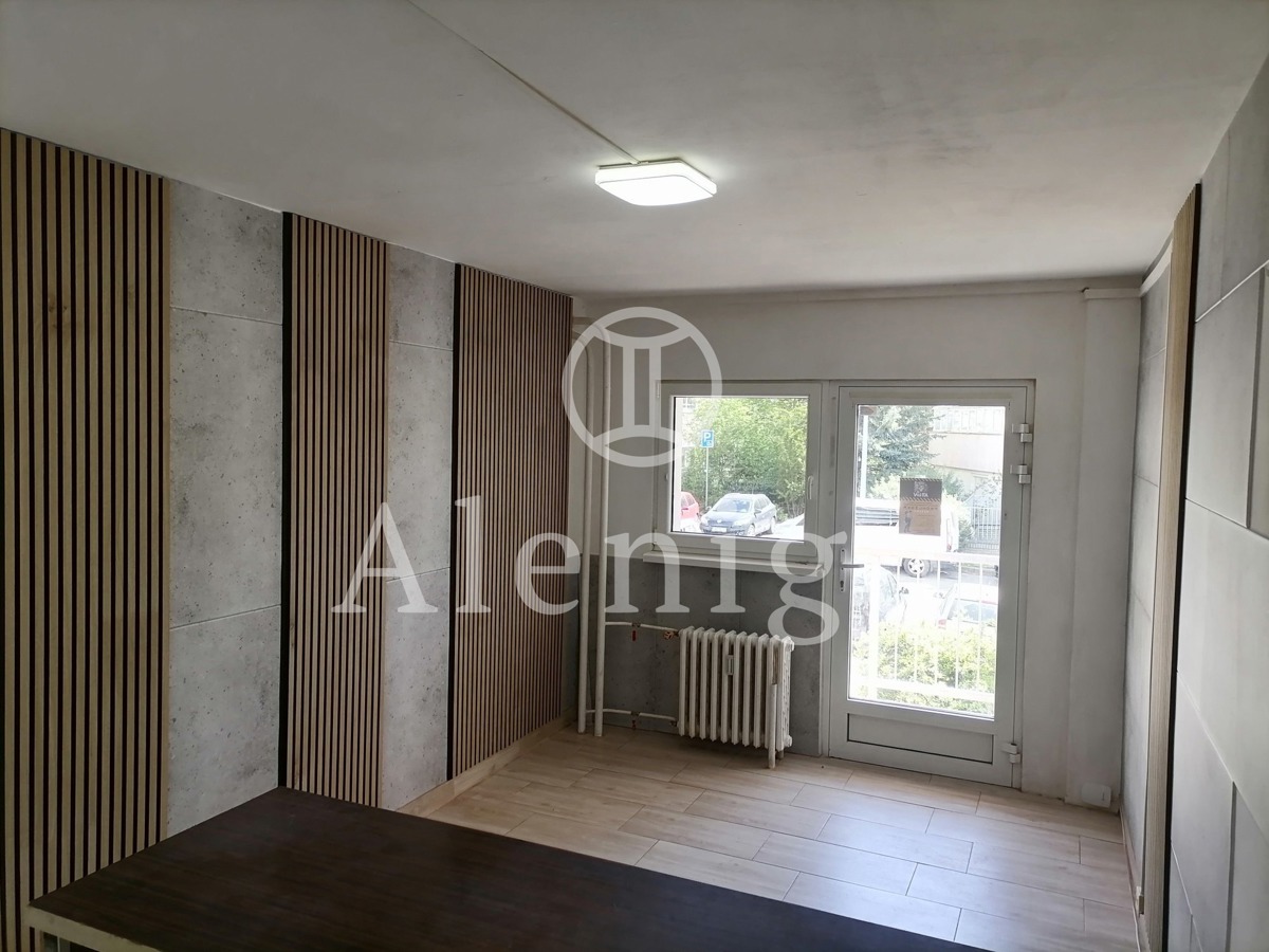 Фото 1 - Продажа коммерческой недвижимости · 15 m²