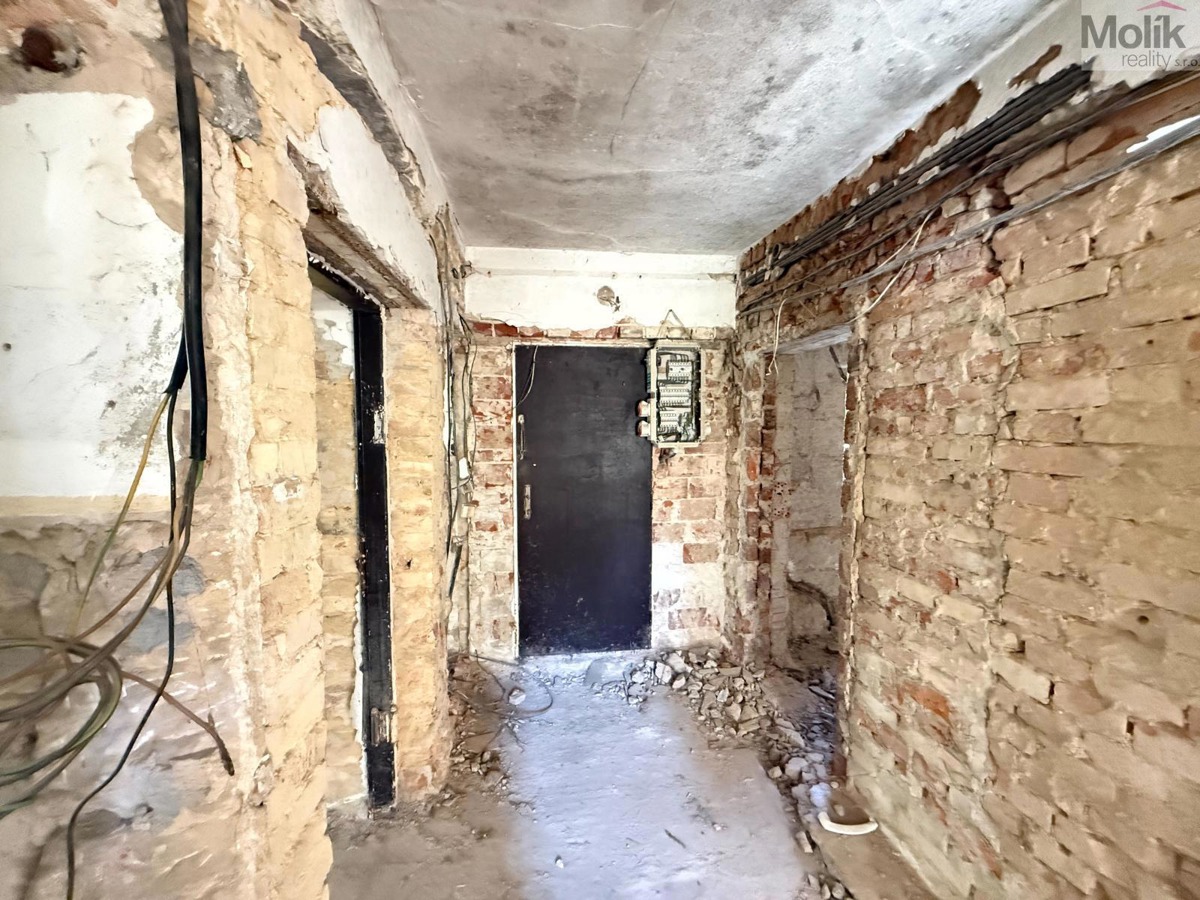 Фото 4 - Продаж будинку · Сімейний будинок · 234 m²