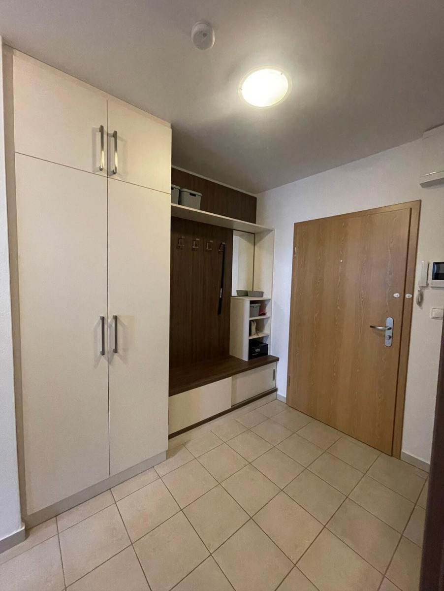 Hình ảnh 2 - Căn hộ cho thuê · 3+kk · 70 m²