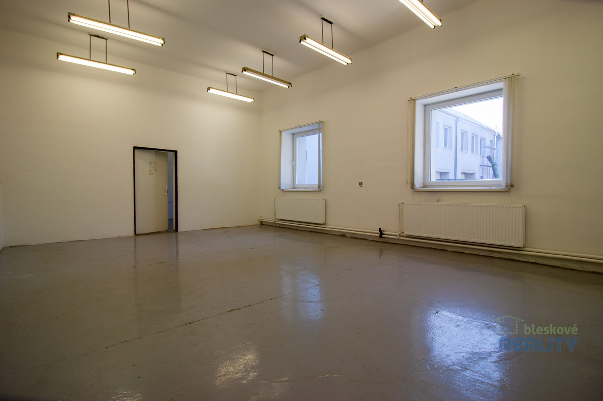 Photo 2 - Commercial property for rent · Office · 45 m²