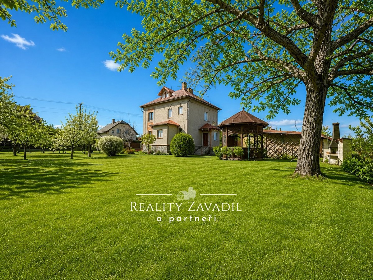 Фото 1 - Продажа дома · Семейный дом · 153 m² · 4 комнаты