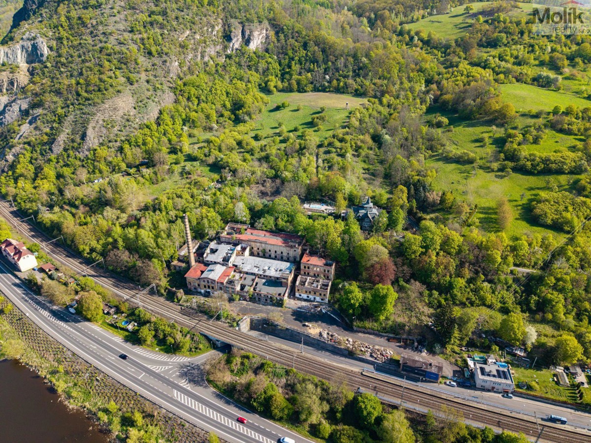 Fotografie 4 - Prodej komerční nemovitosti · 20 000 m²