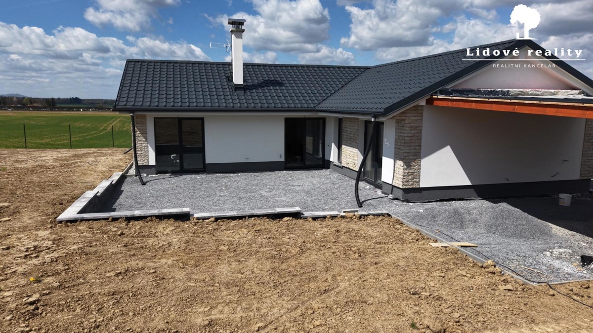 Photo 4 - House for sale · Family house · 115 m² · 3 rooms