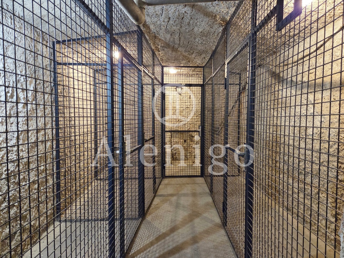 Fotografie 3 - Prodej komerční nemovitosti · Sklad · 5 m²
