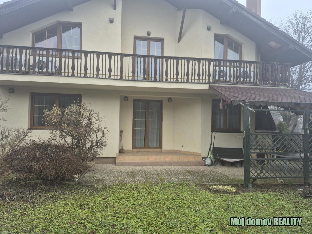 Photo 3 - House for rent · Family house · 280 m²