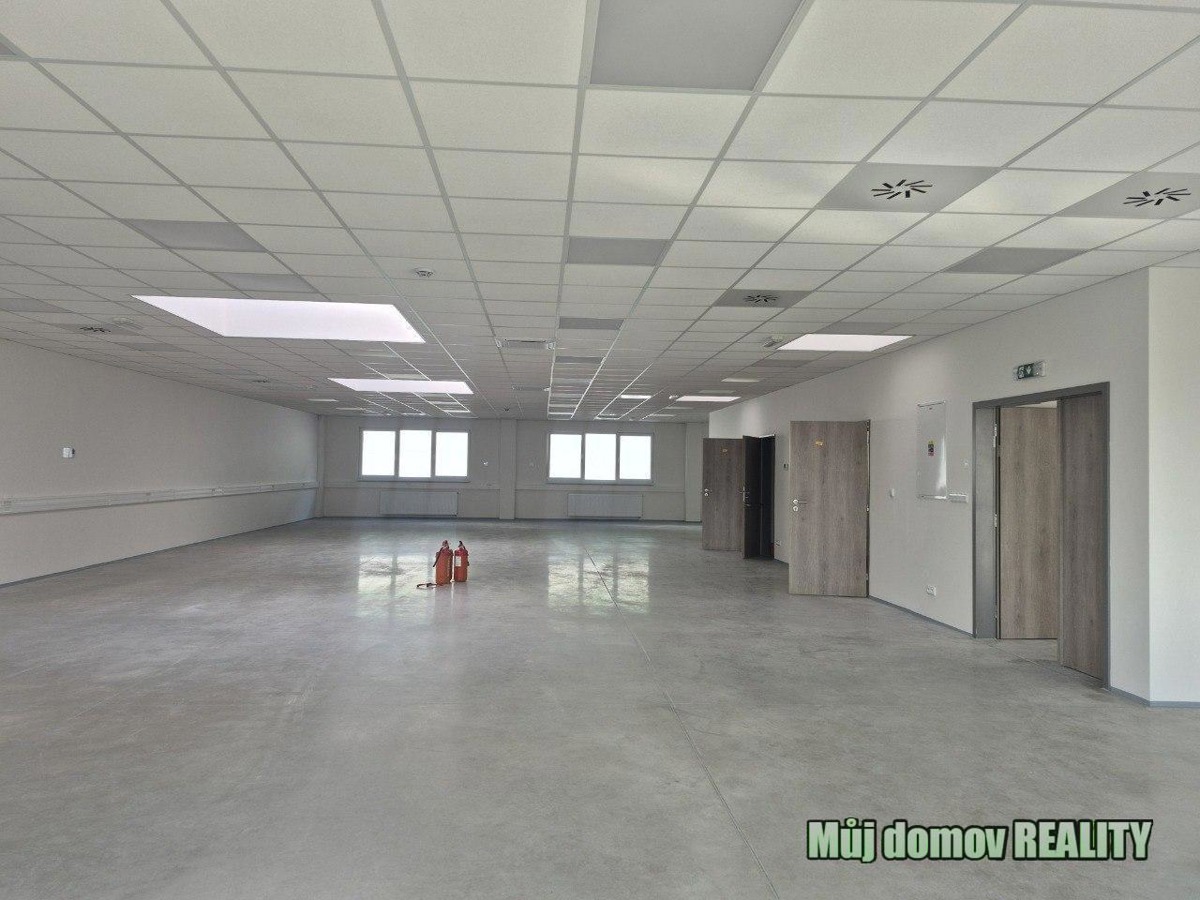 Photo 2 - Commercial property for rent · 500 m²