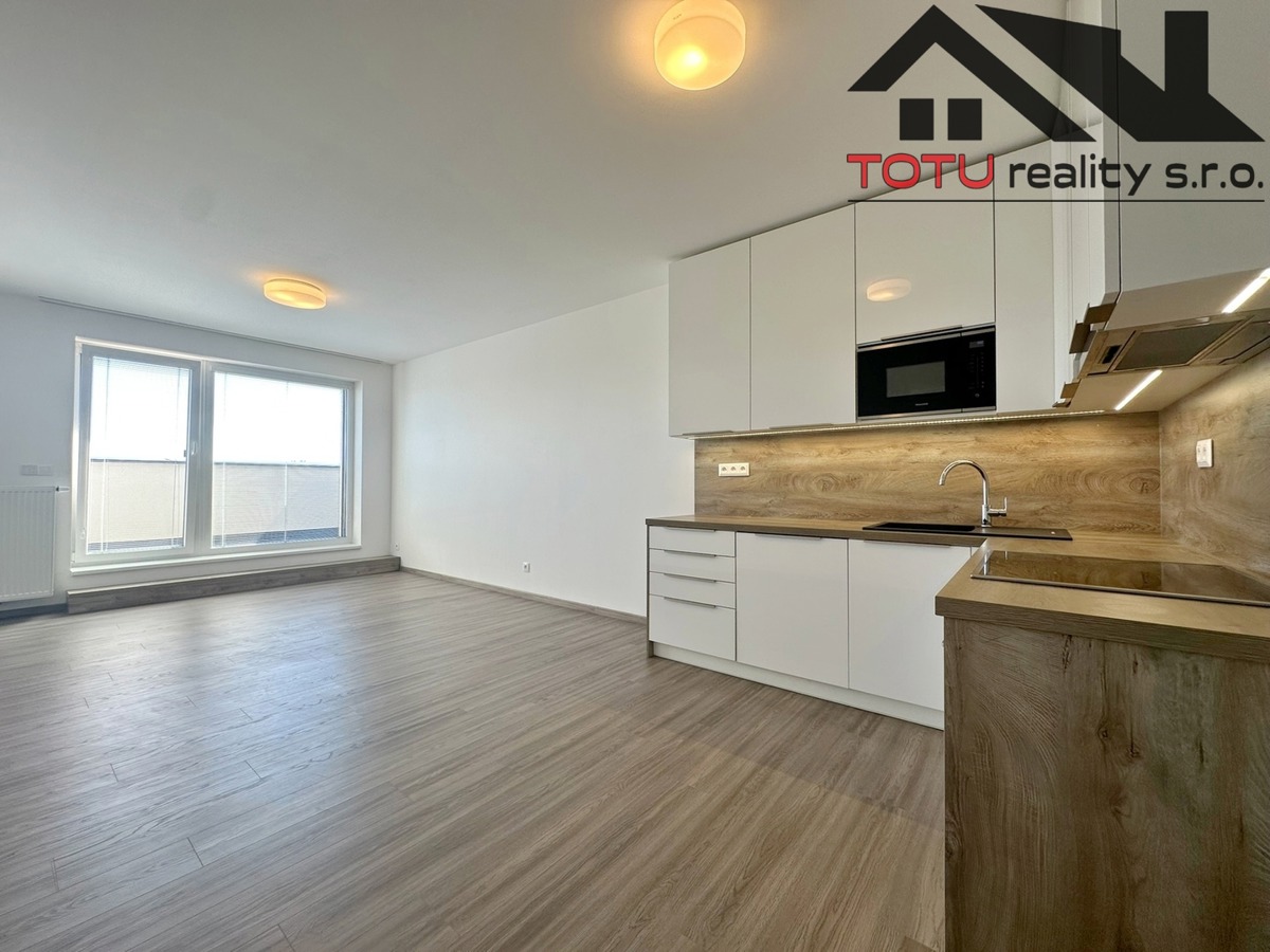 Hình ảnh 4 - Căn hộ cho thuê · 3+kk · 72 m²