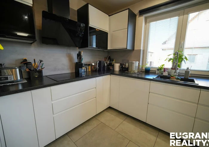 Hình ảnh 3 - Nhà bán · 216 m² · 5 phòng