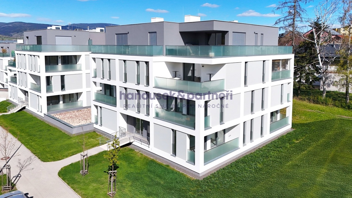 Фото 1 - Продажа квартиры · 3+kk · 79 m²
