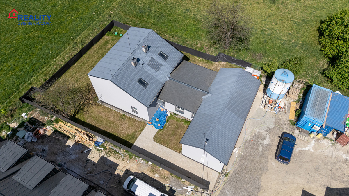 Фото 4 - Продаж будинку · Сімейний будинок · 270 m² · 5 кімнат
