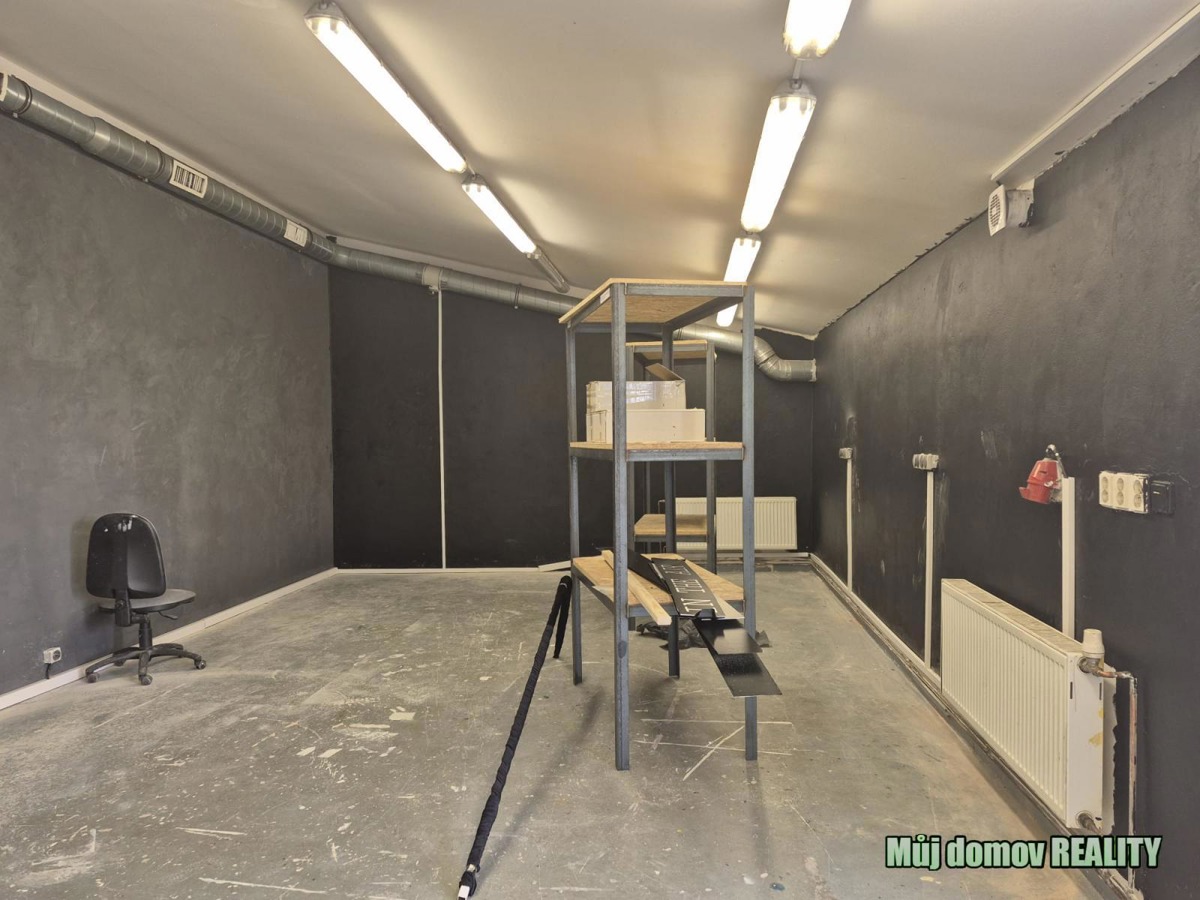 Photo 3 - Commercial property for rent · Warehouse · 55 m²