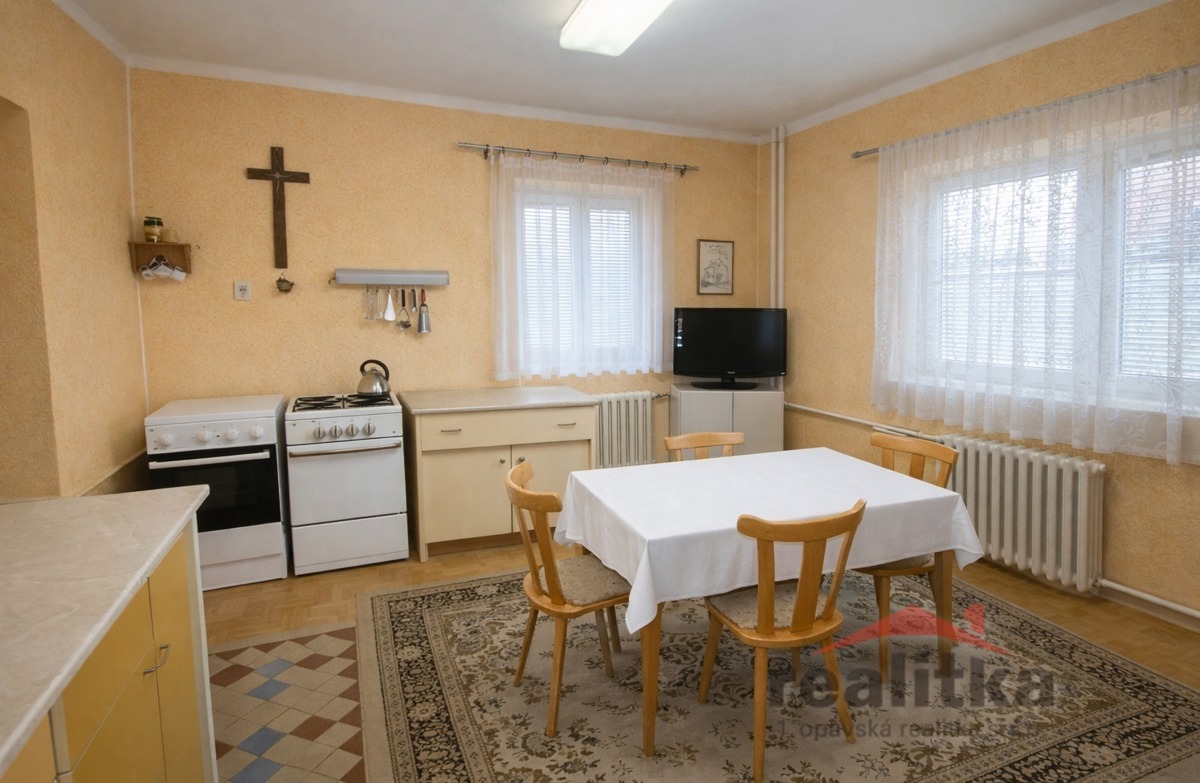 Фото 2 - Продажа дома · Семейный дом · 136 m² · 5 комнат