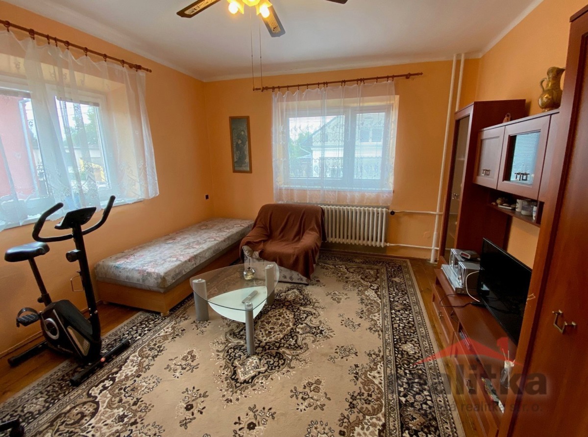 Фото 4 - Продажа дома · Семейный дом · 136 m² · 5 комнат