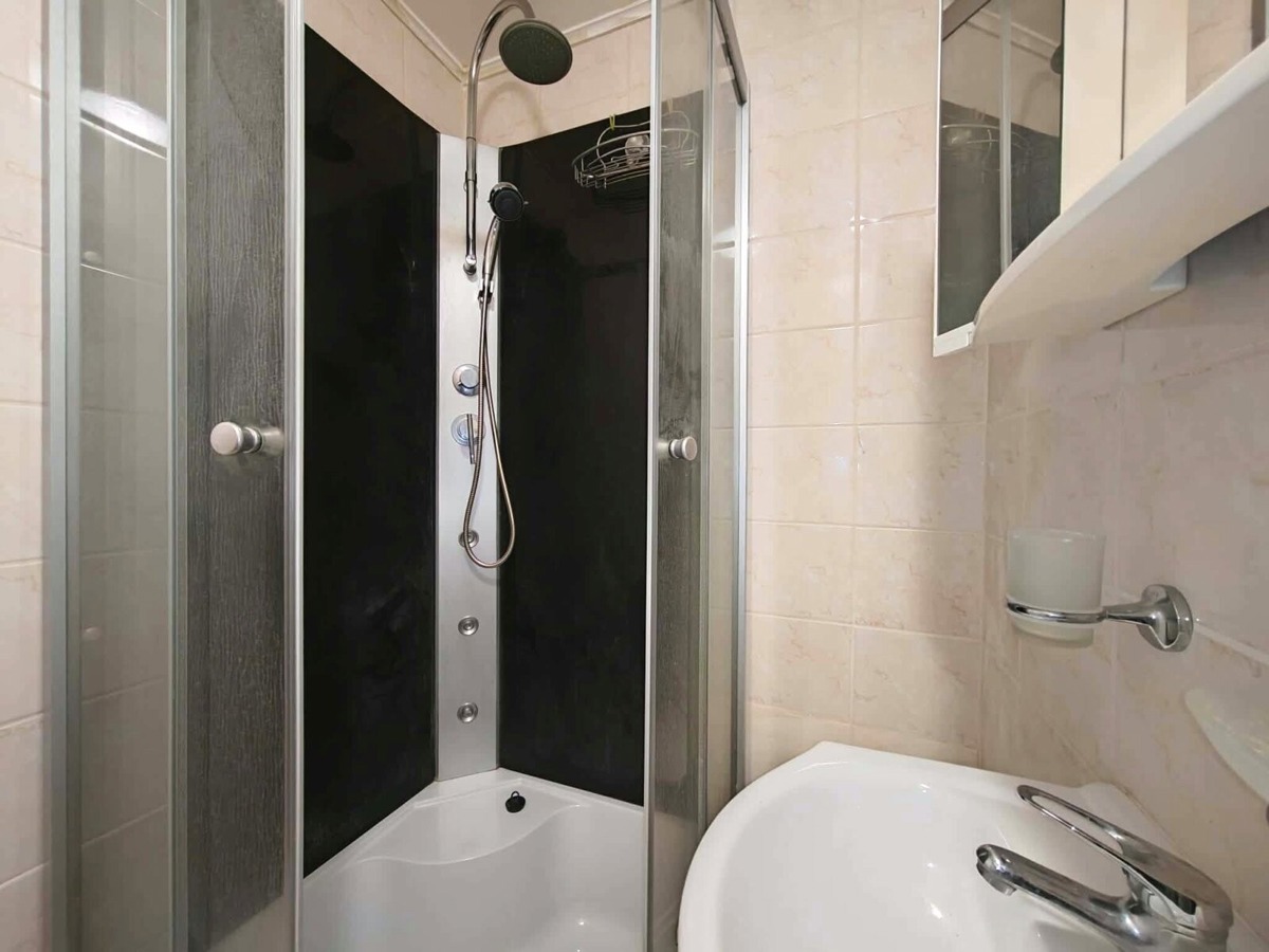 Photo 2 - Apartment for rent · 1+kk · 20 m²