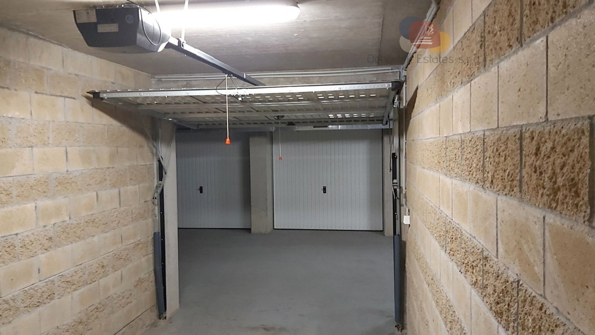 Photo 4 - Garage for sale · 15 m²
