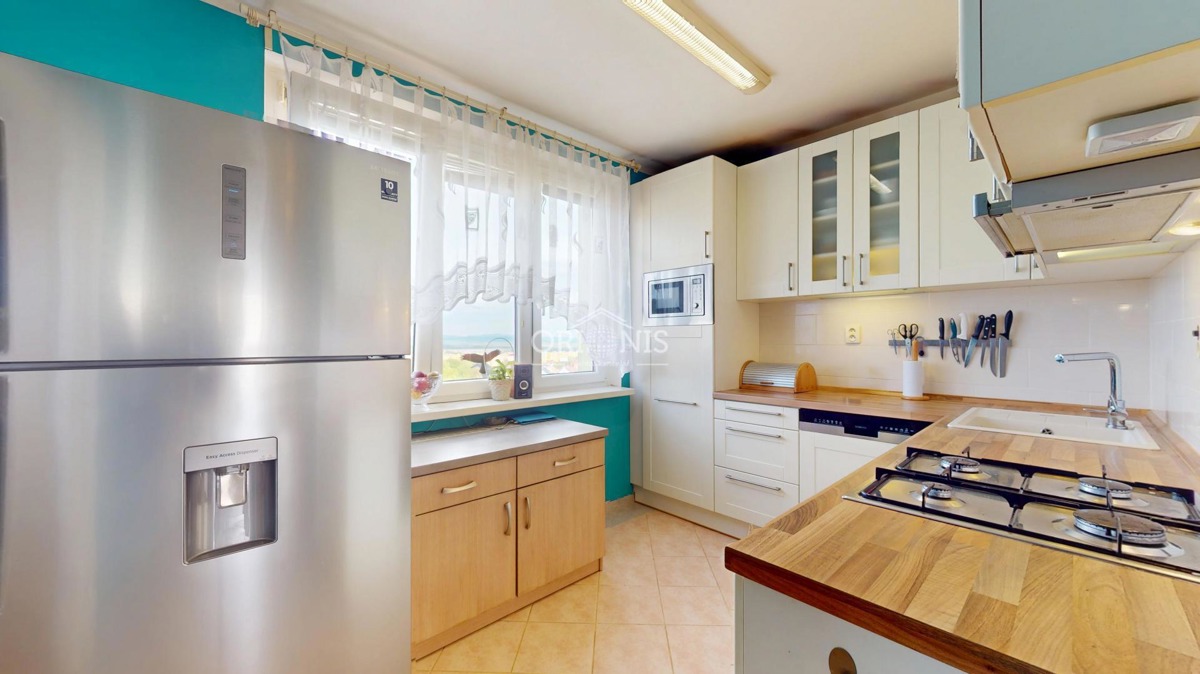 Photo 1 - Apartment for sale · 4+1