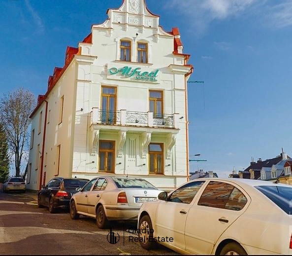 Fotografie 2 - Prodej komerční nemovitosti · Hotel · 736 m²