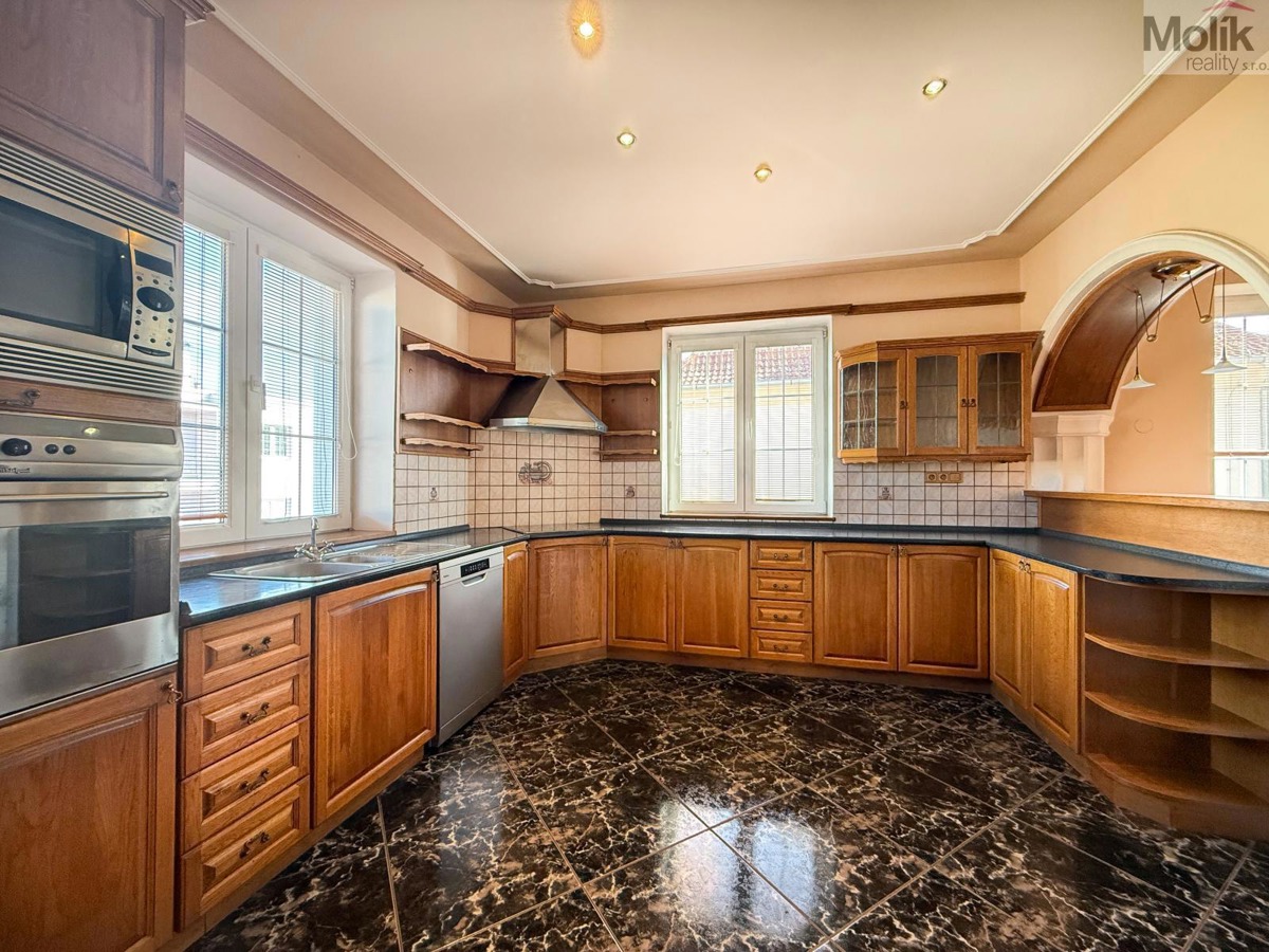 Photo 4 - Apartment for rent · 256 m²
