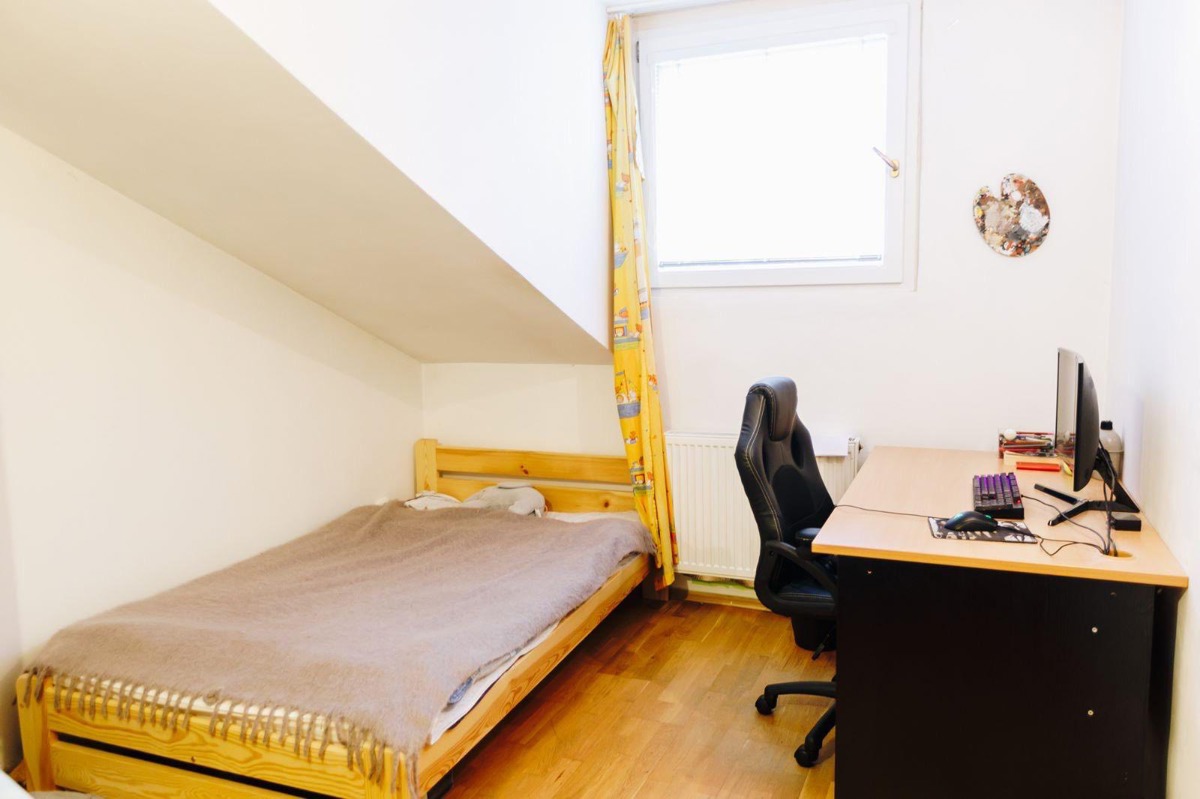 Photo 1 - Room for rent · 14 m² · 5+1