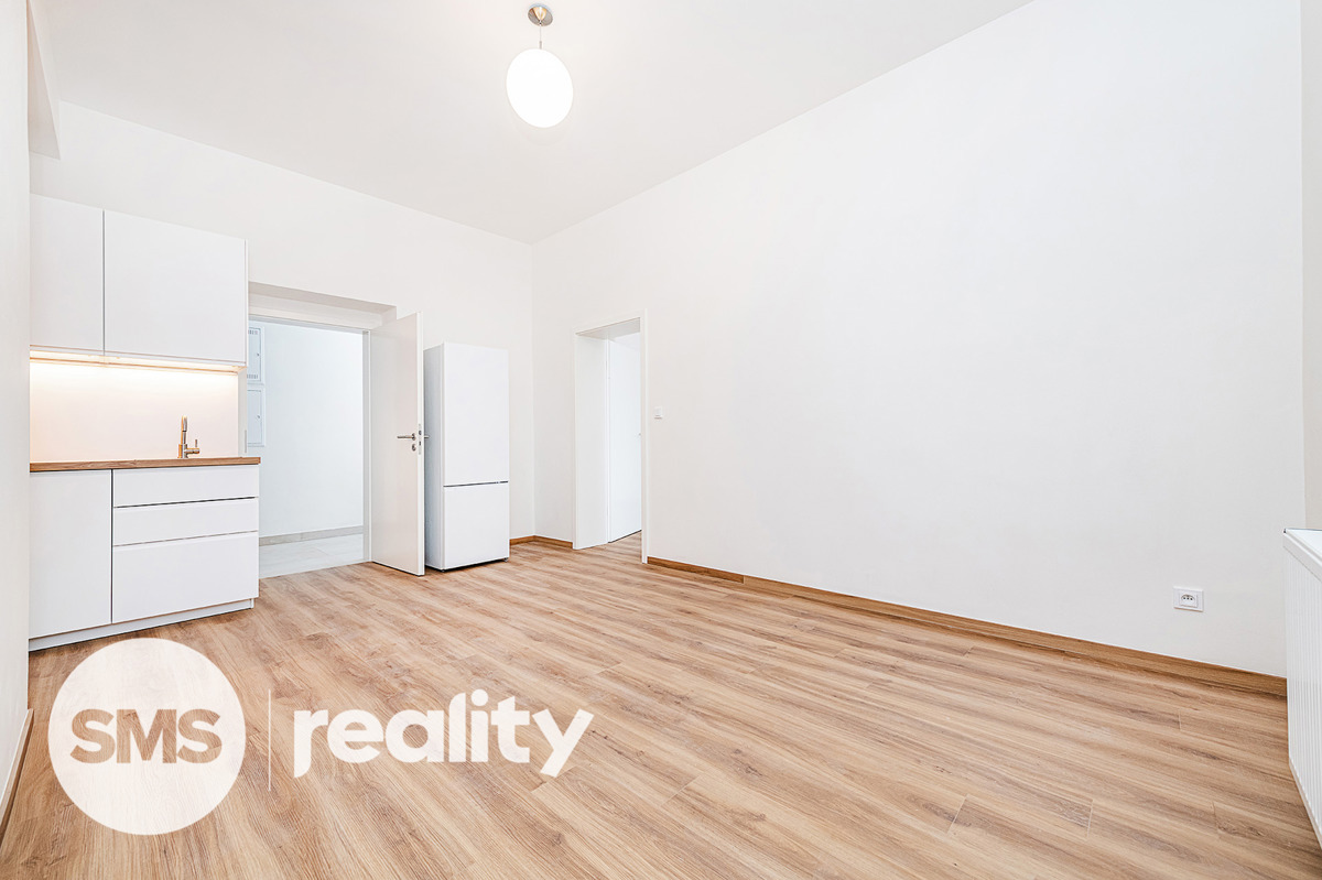 Photo 3 - Apartment for rent · 2+kk · 40 m²