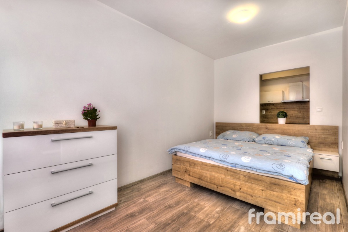 Фото 4 - Продаж квартири · 2+kk · 48 m²