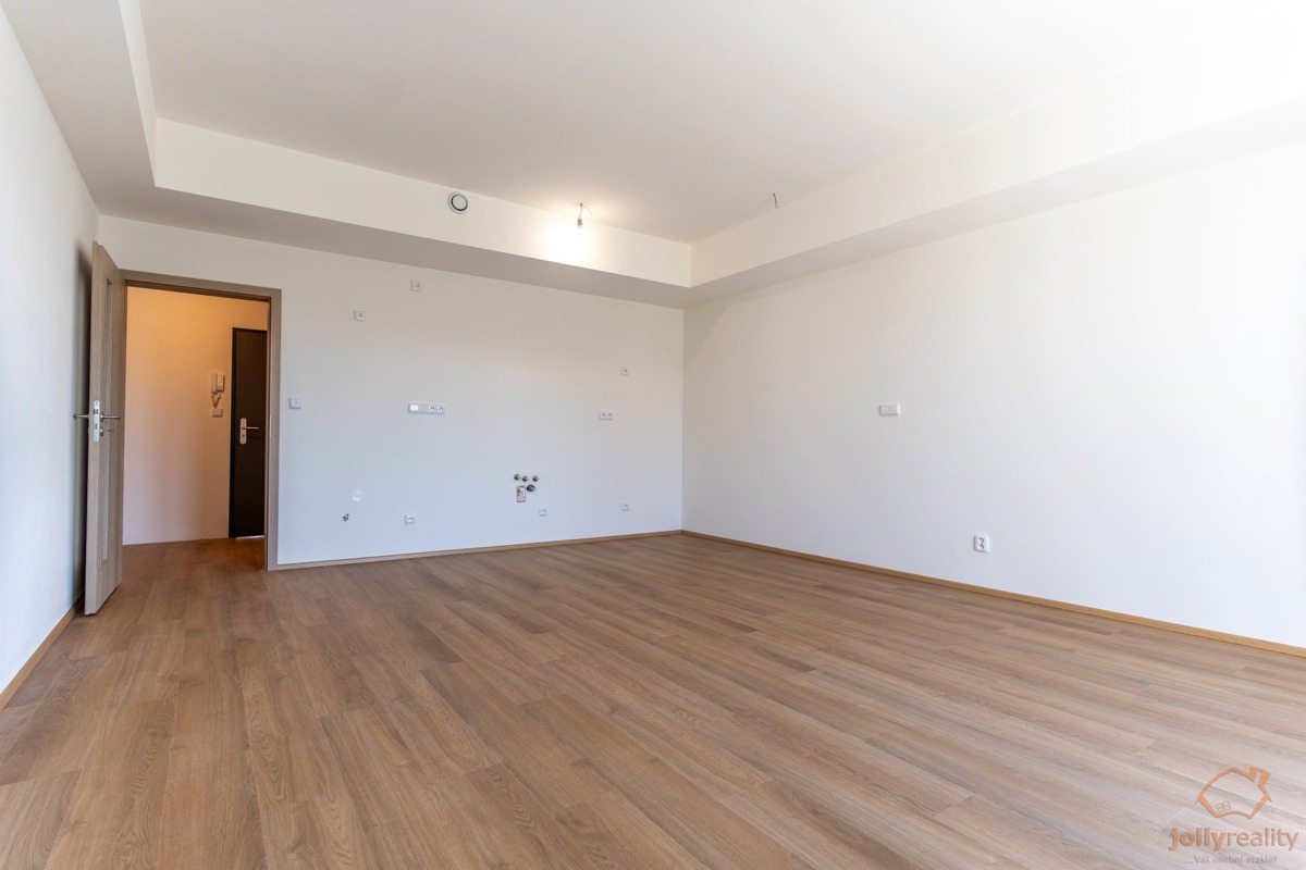 Фото 4 - Продаж квартири · 2+kk · 60 m²