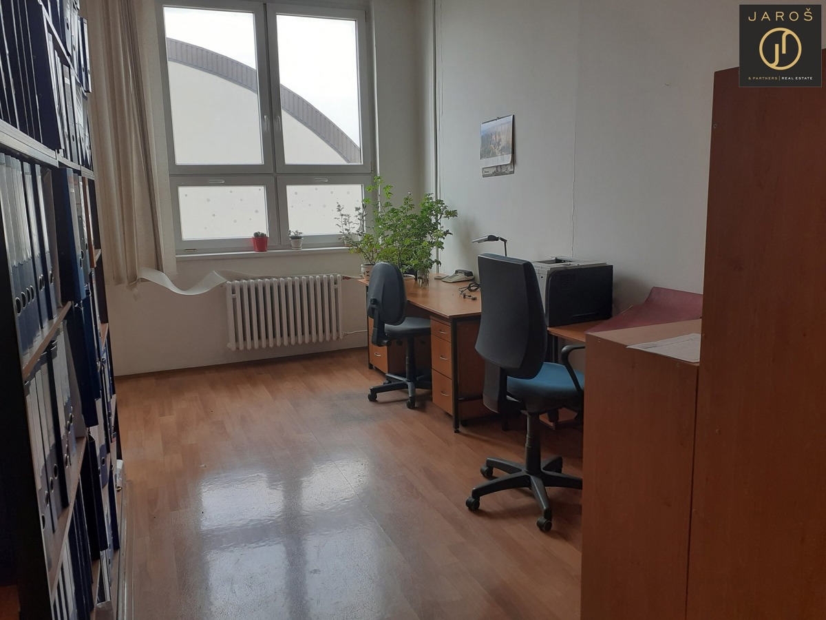 Photo 1 - Commercial property for rent · Office · 20 m²