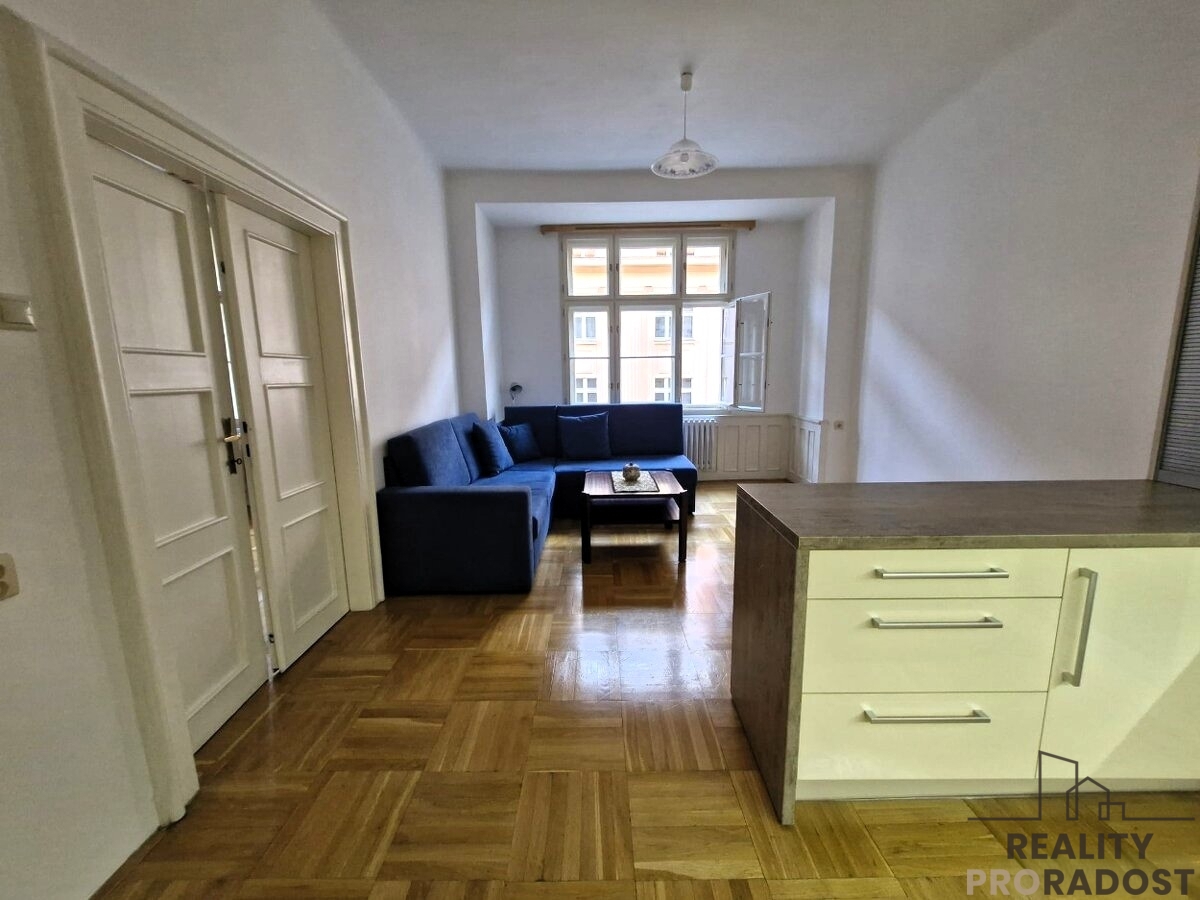Фото 3 - Аренда квартиры · 3+kk · 85 m²