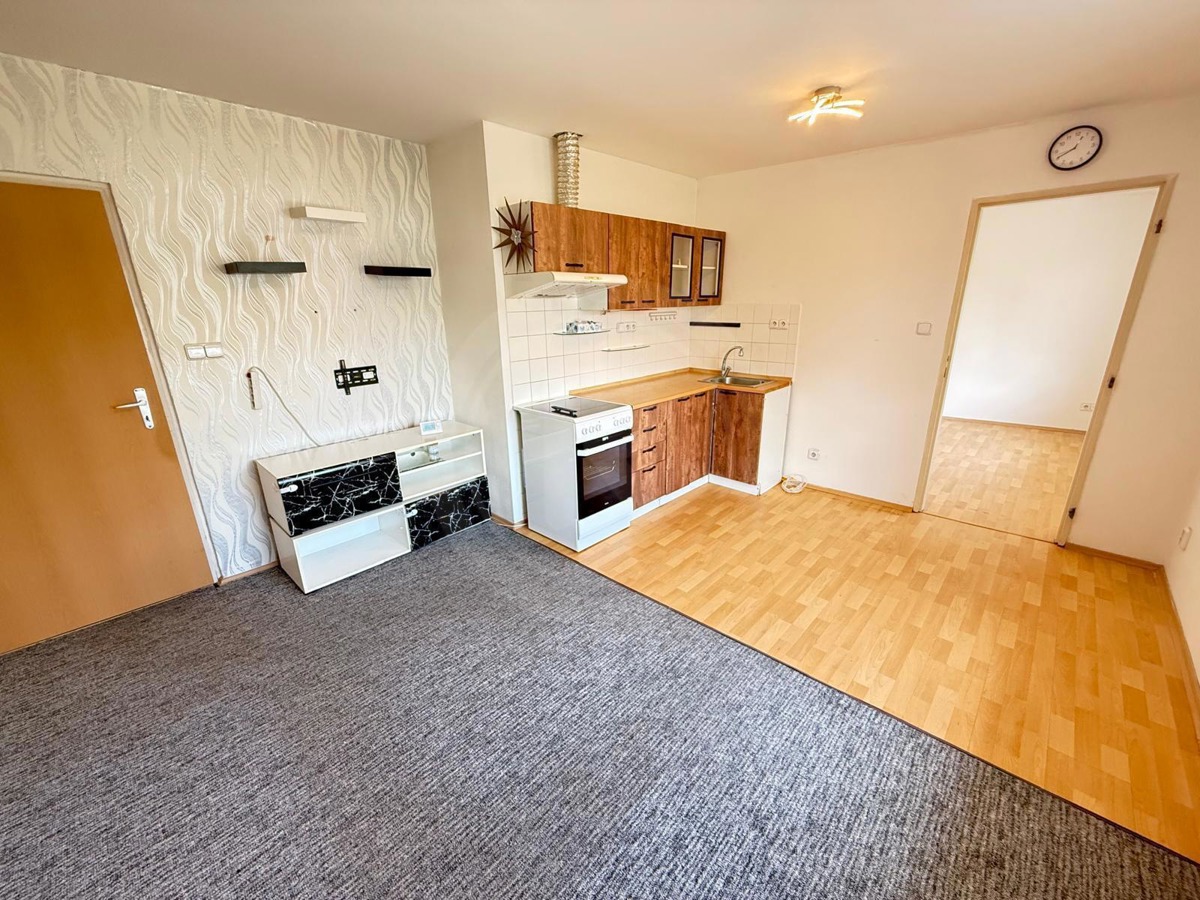 Fotografie 1 - Prodej bytu · 2+kk · 37 m²