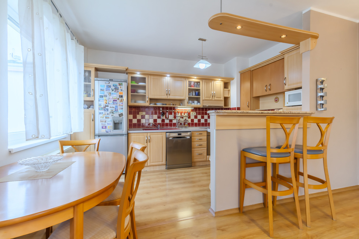 Photo 1 - Apartment for sale · 4+1 · 97 m²