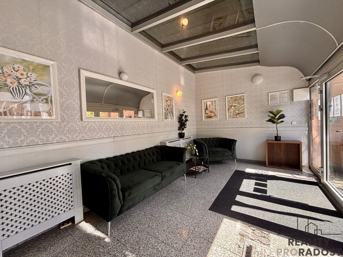 Photo 4 - Commercial property for rent · 1 440 m²