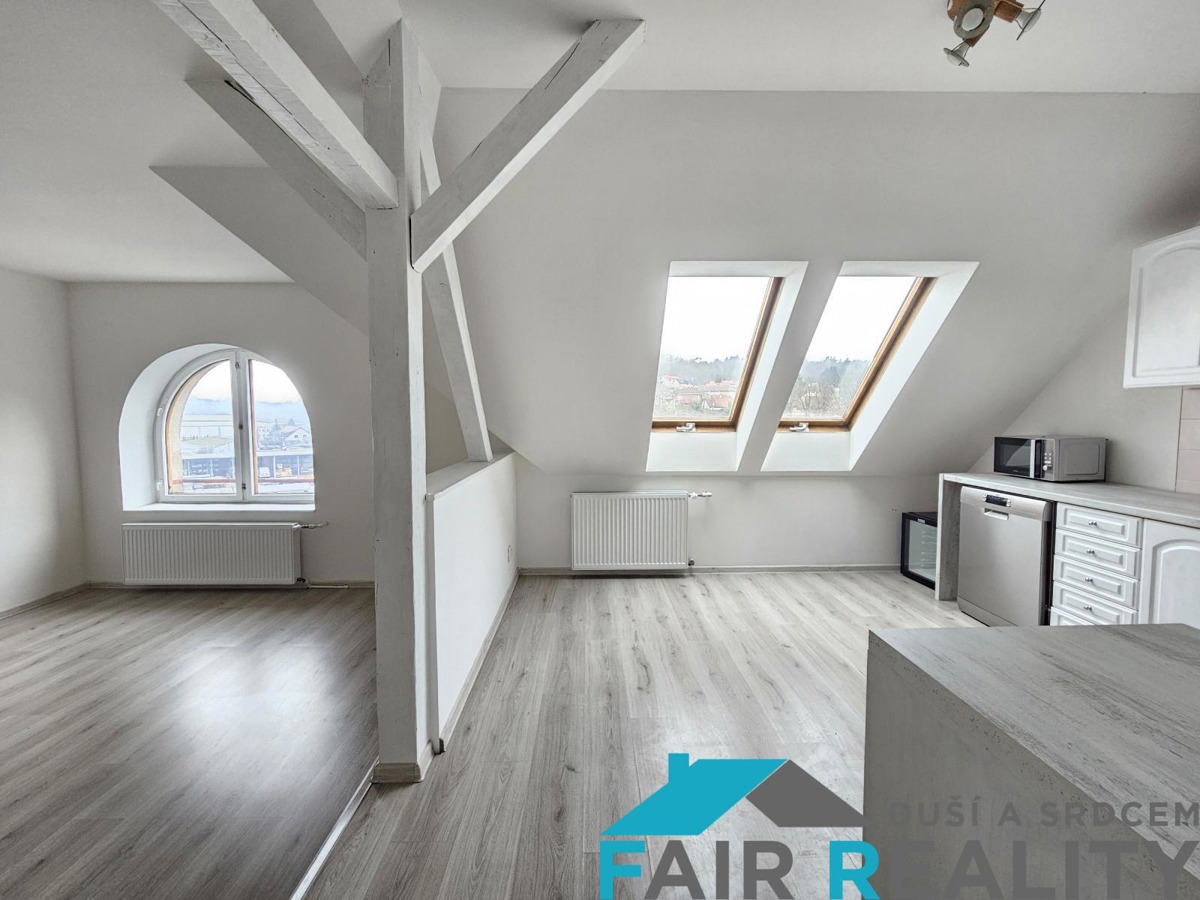 Fotografie 2 - Prodej bytu · 3+1 · 90 m²