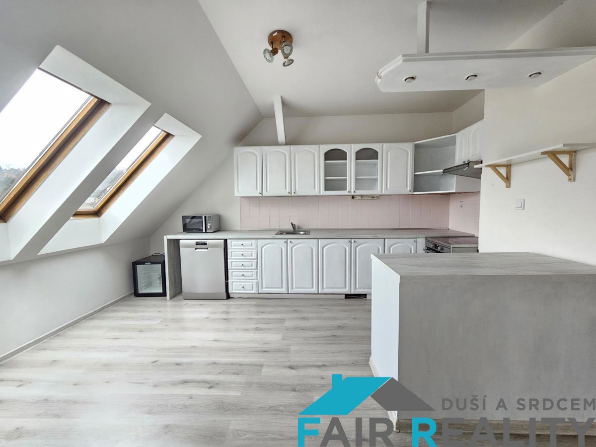 Fotografie 3 - Prodej bytu · 3+1 · 90 m²