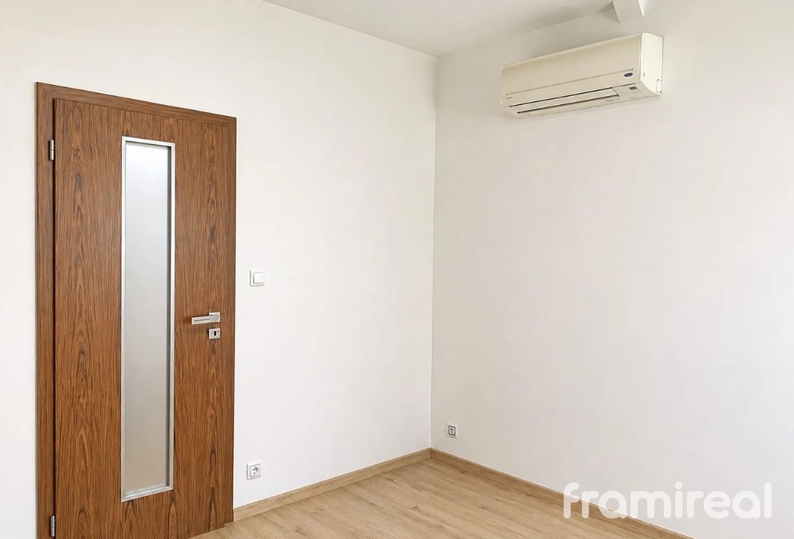 Fotografie 2 - Pronájem bytu · 2+1 · 70 m²