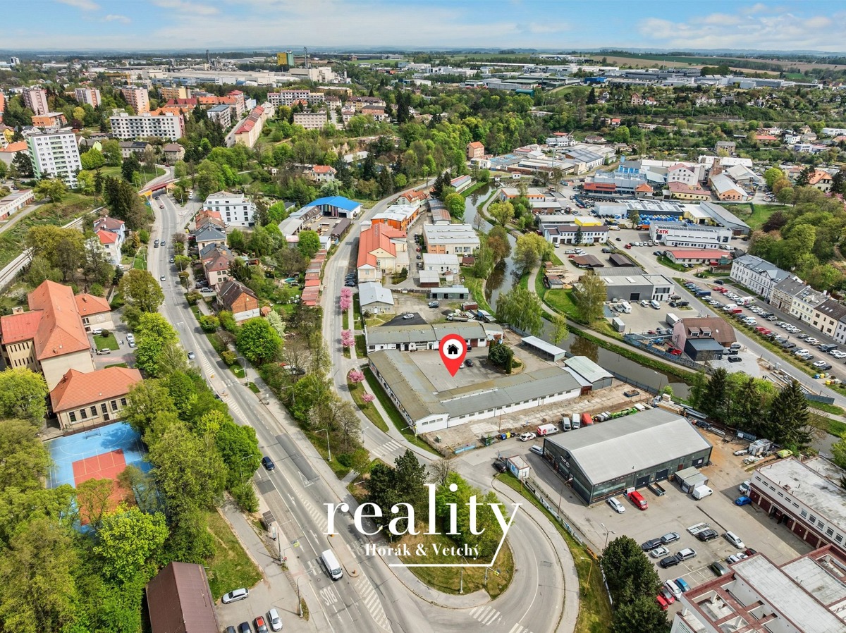 Fotografie 2 - Pronájem komerční nemovitosti · 1 000 m²