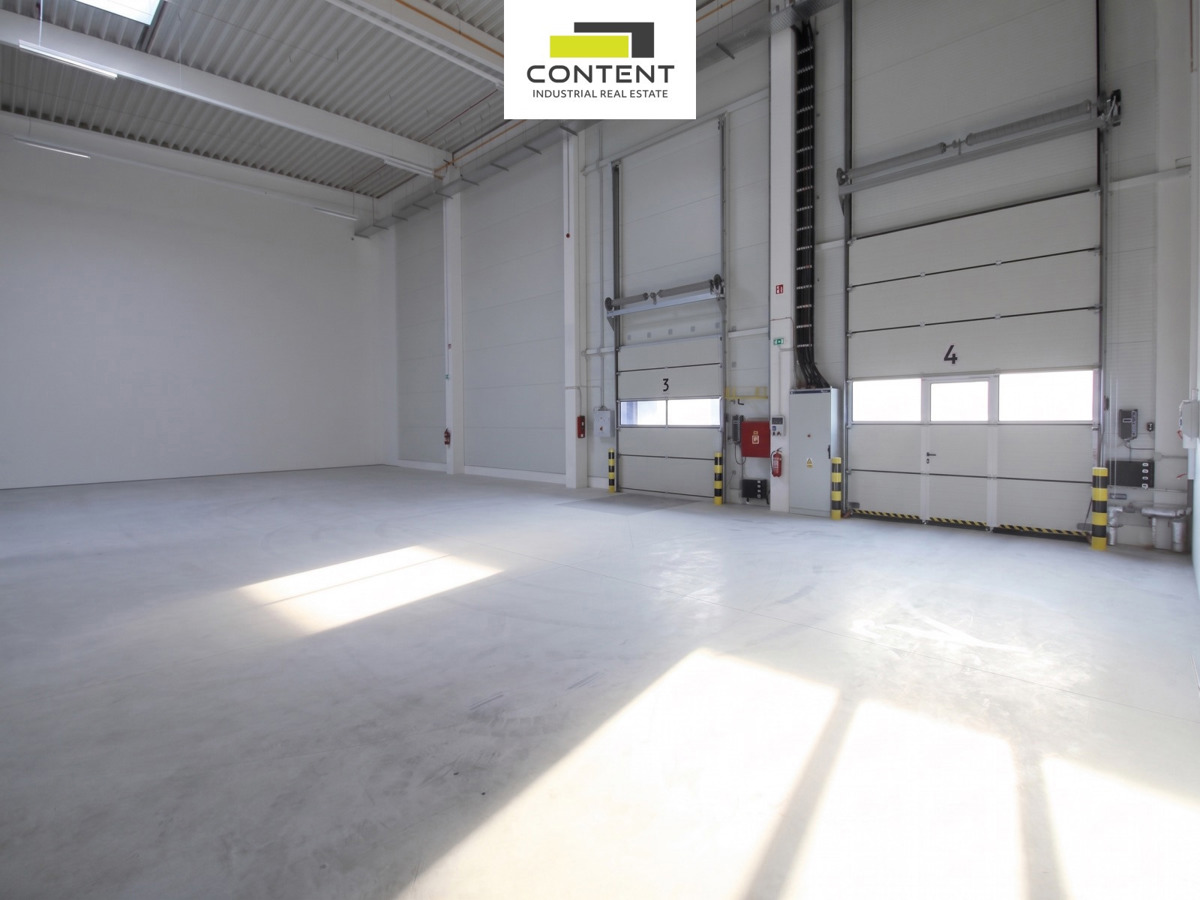 Photo 3 - Commercial property for rent · Warehouse · 1 696 m²