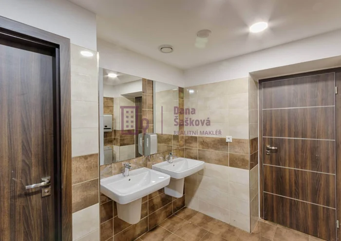 Hình ảnh 3 - Bất động sản thương mại cho thuê · Nhà hàng · 160 m²