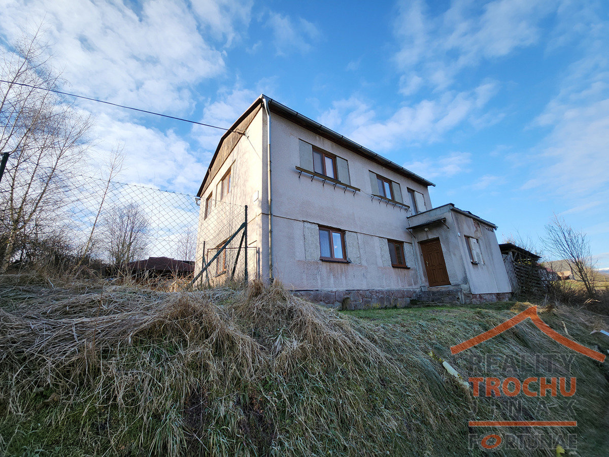 Photo 1 - House for sale · Family house · 140 m² · 5 rooms