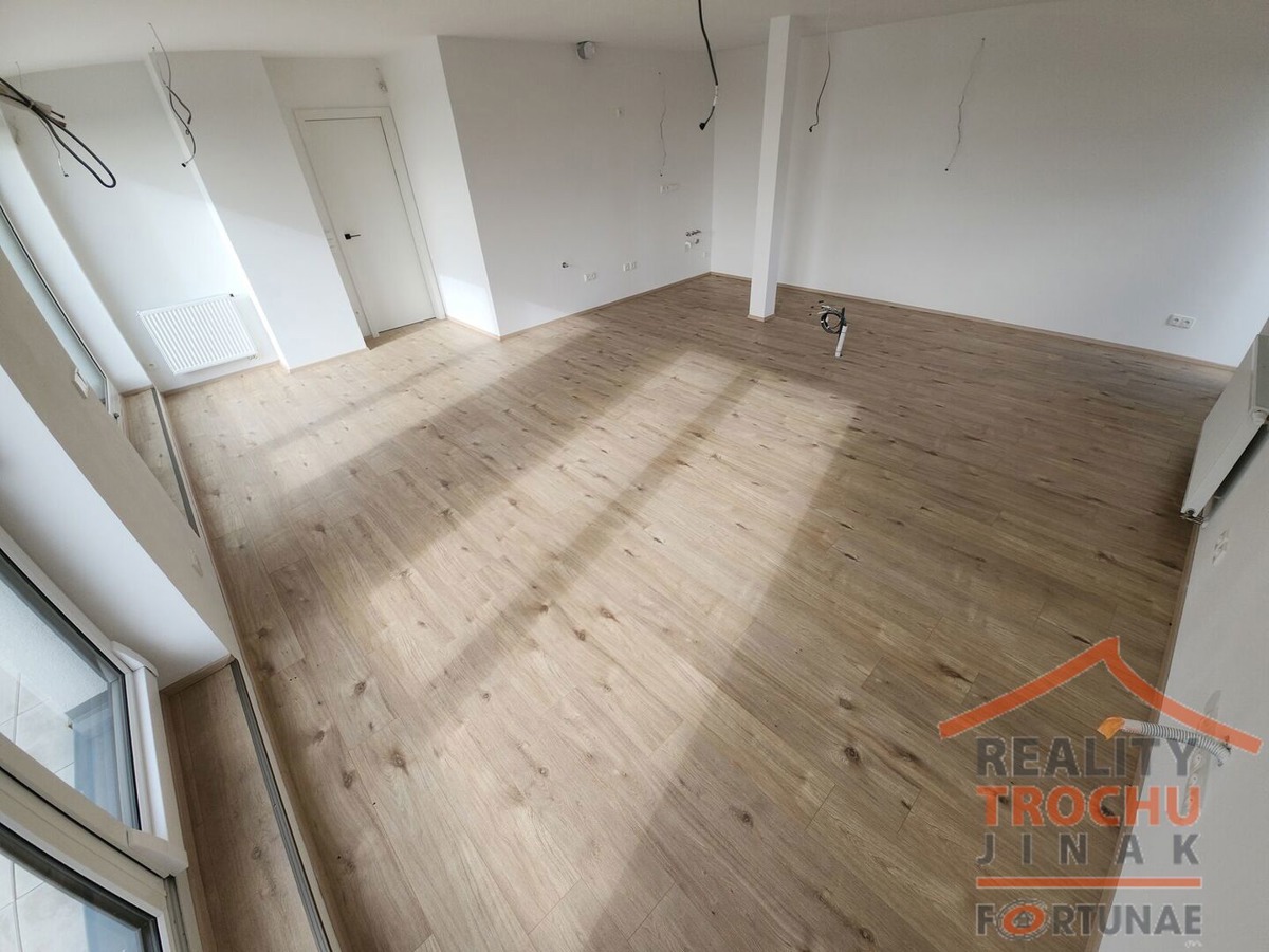 Hình ảnh 2 - Căn hộ bán · 3+kk · 138 m²