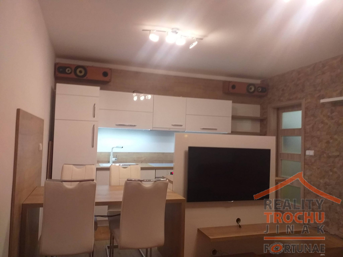 Photo 3 - Apartment for sale · 3+kk · 70 m²
