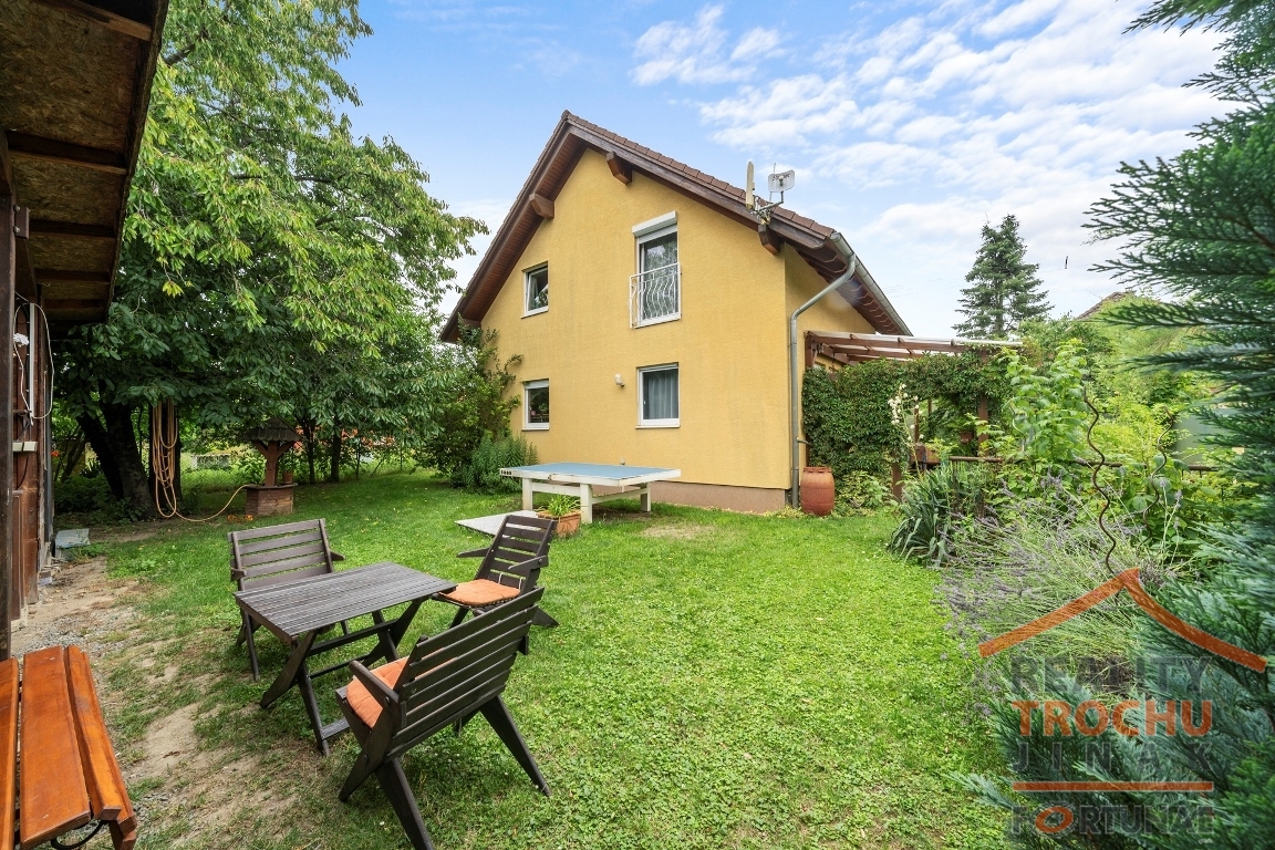 Photo 1 - House for sale · Family house · 115 m² · 5 rooms