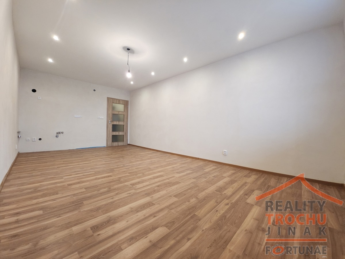 Fotografie 2 - Prodej bytu · 1+kk · 30 m²