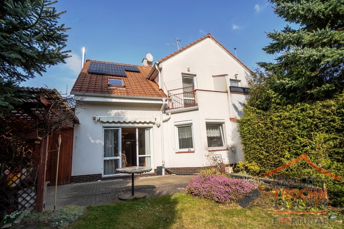 Photo 1 - House for sale · Family house · 114 m² · 5 rooms